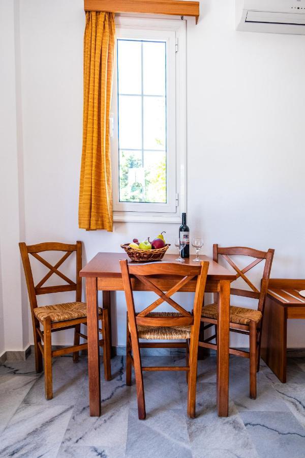 Anna Ageliki Aparthotel Damnoni Ngoại thất bức ảnh