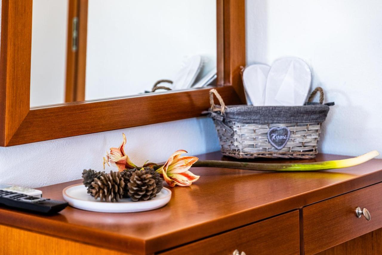 Anna Ageliki Aparthotel Damnoni Ngoại thất bức ảnh