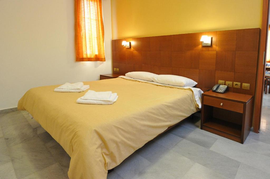 Anna Ageliki Aparthotel Damnoni Phòng bức ảnh