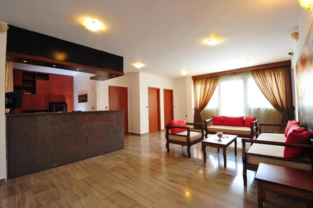 Anna Ageliki Aparthotel Damnoni Ngoại thất bức ảnh